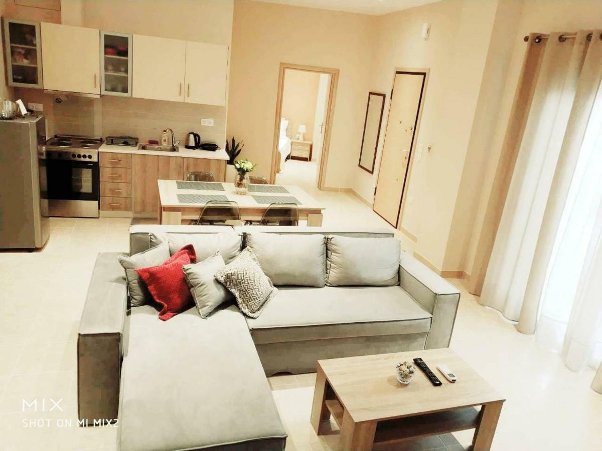 Beautiful House In Alimos Near To The Beach And Metro Atena Exterior foto