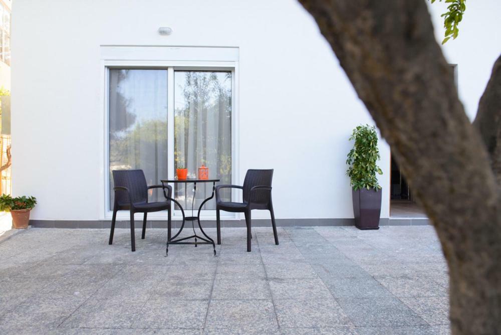Beautiful House In Alimos Near To The Beach And Metro Atena Exterior foto