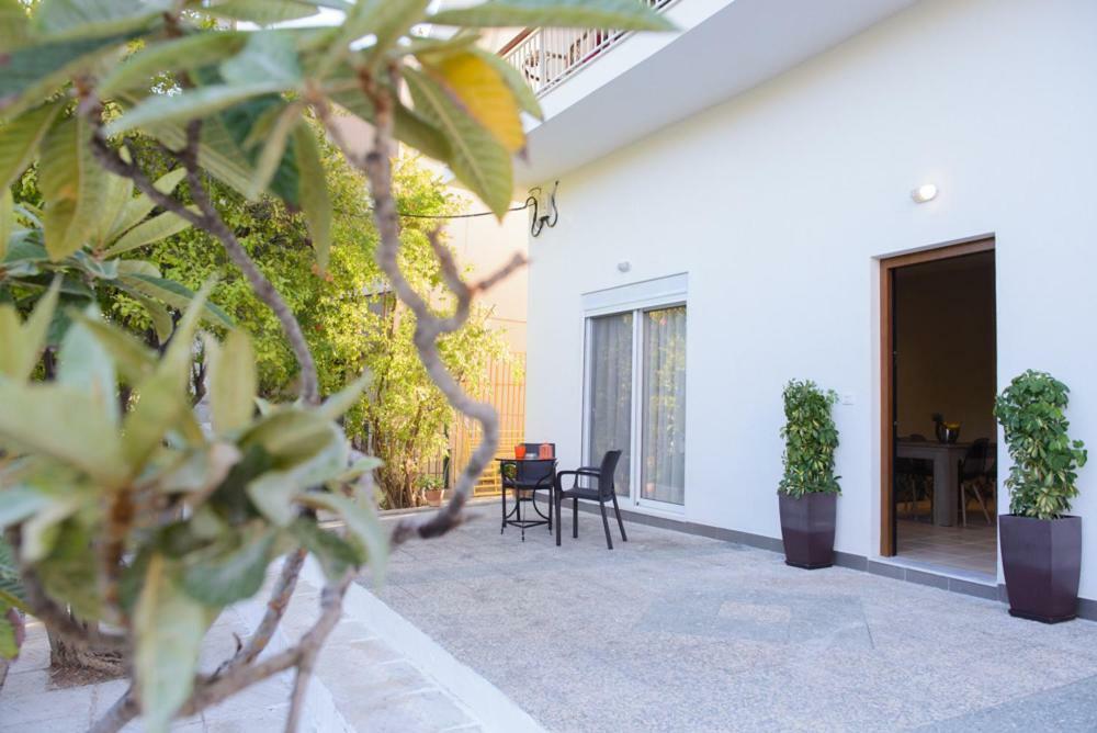 Beautiful House In Alimos Near To The Beach And Metro Atena Exterior foto